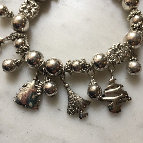 Christmas Charm Bracelet - Picture 2 of 3